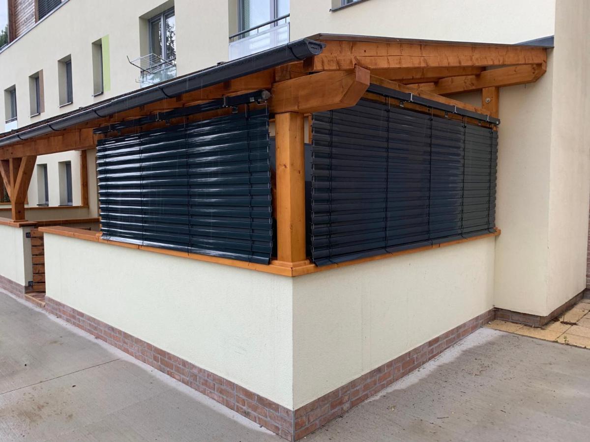Apartman S Terasou Zvolen Buitenkant foto