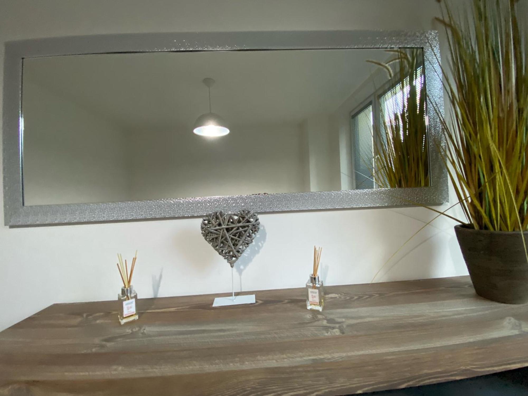 Apartman S Terasou Zvolen Buitenkant foto