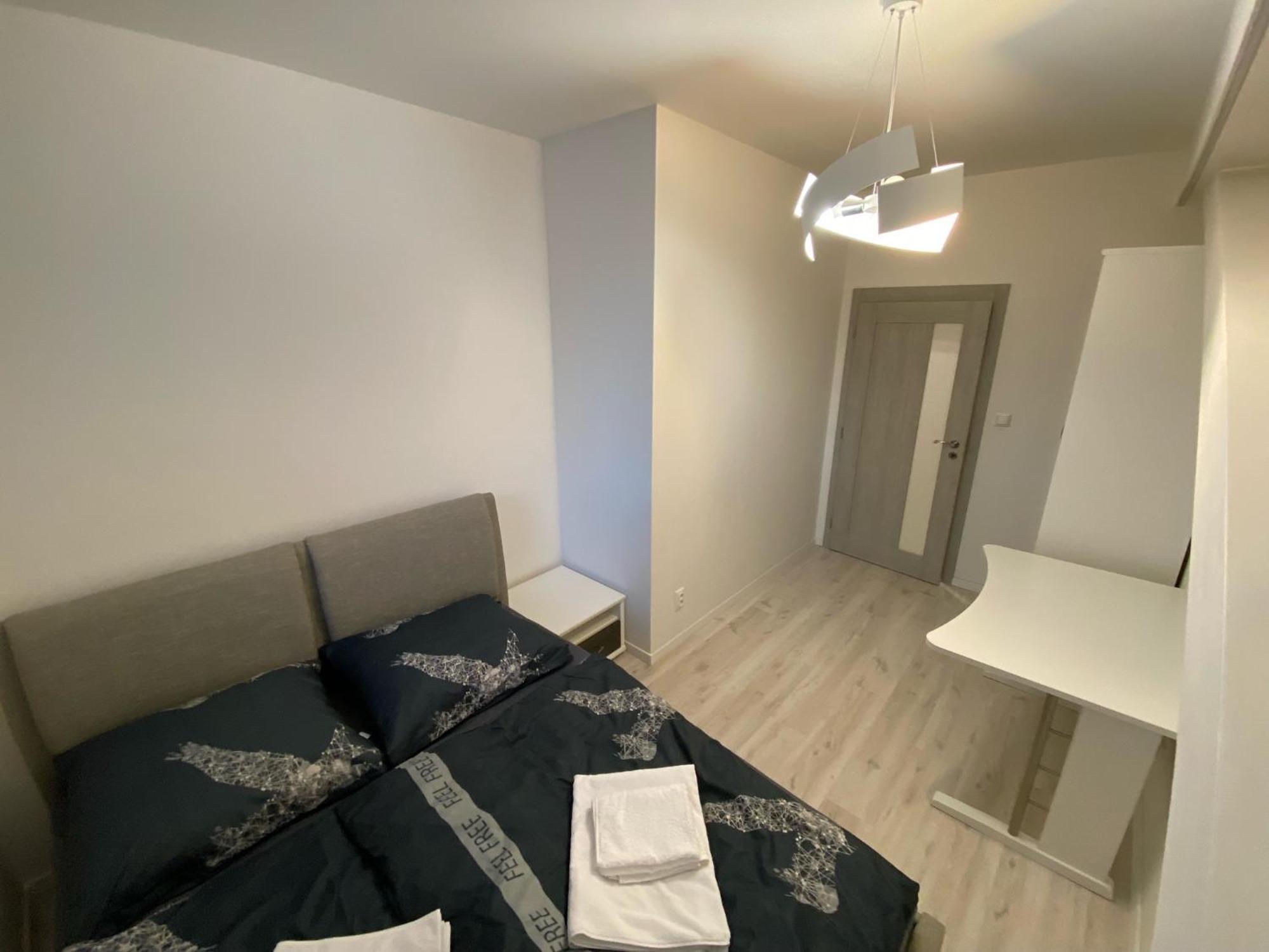Apartman S Terasou Zvolen Buitenkant foto